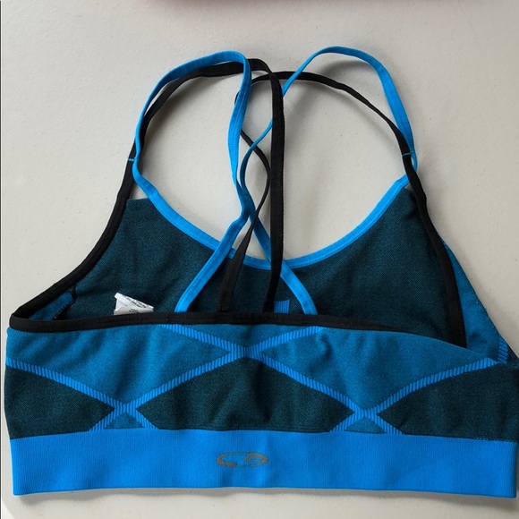 Champion Duo Dry sports bra - Picture 2 of 5